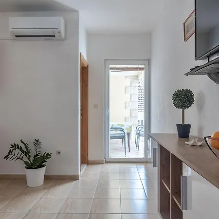 Ivo * ماكارسكا