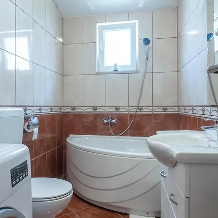 Ivo * ماكارسكا